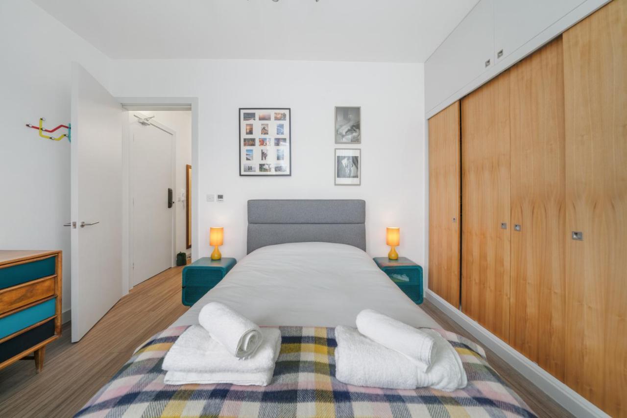 Ickburgh Road Guesthouse Лондон Екстер'єр фото